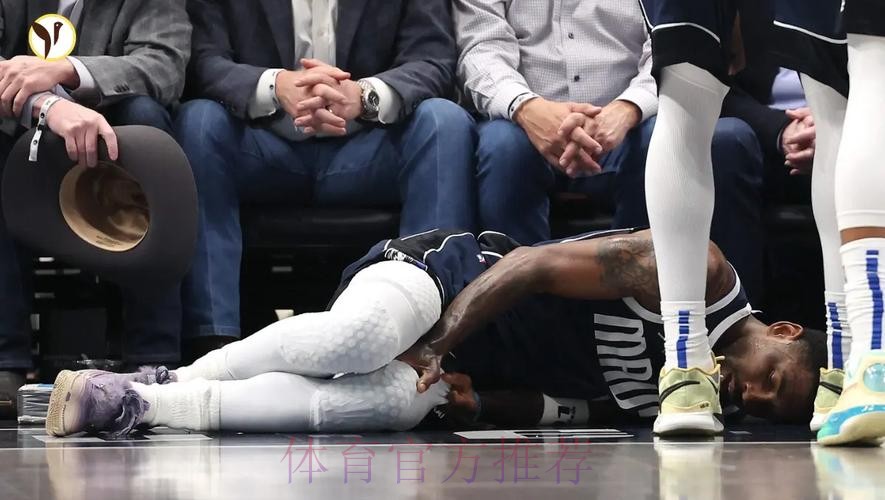 赛季报销+无缘欧洲杯!阿拉巴左膝前十字韧带撕裂 赛季报销+无缘欧洲杯!阿拉巴左膝前十字韧带撕裂